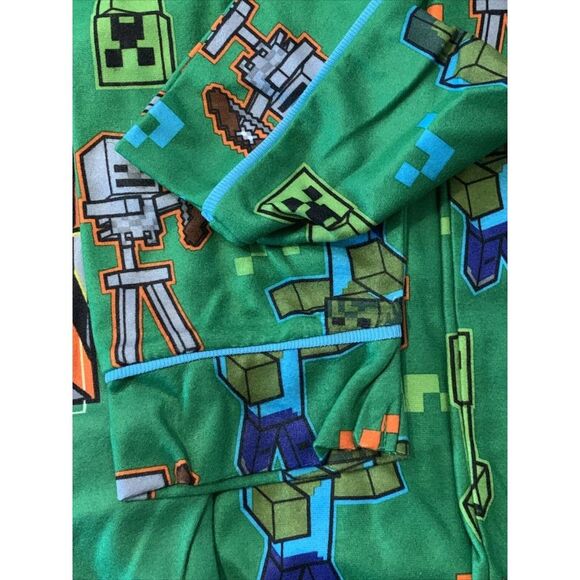 Minecraft Boys Pajama Set PJs 2-Pc Set Kids Sleepwear Long Sleeve Coat Style - Picture 9 of 12